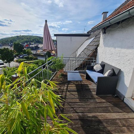 Geschmackvolle Wohnung Im Herzen Von Sinzig Bagian luar foto