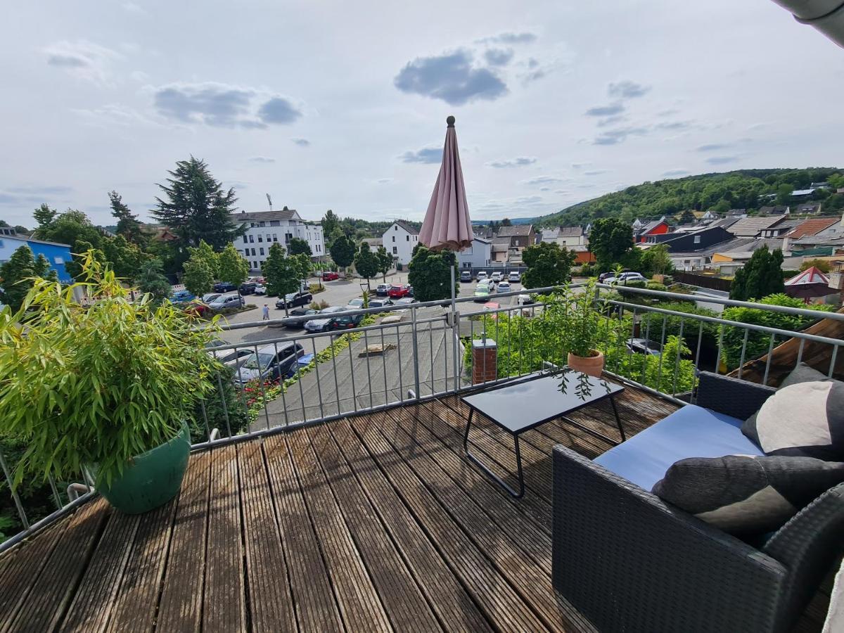 Geschmackvolle Wohnung Im Herzen Von Sinzig Bagian luar foto